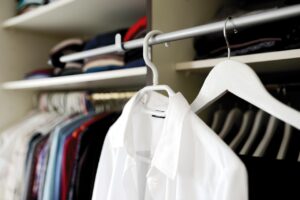 Smart Style Starts at Night: Why Outfit Prep Is a Game-Changer